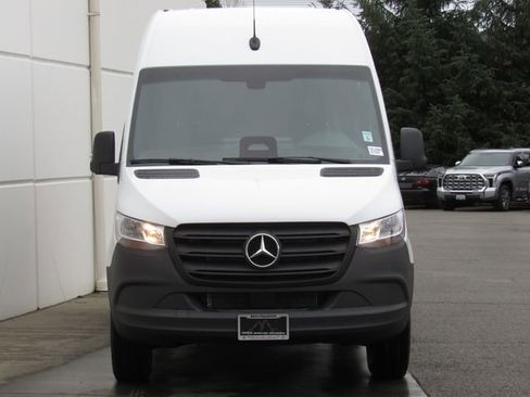 New 2026 Mercedes-Benz Sprinter 2500 image 3