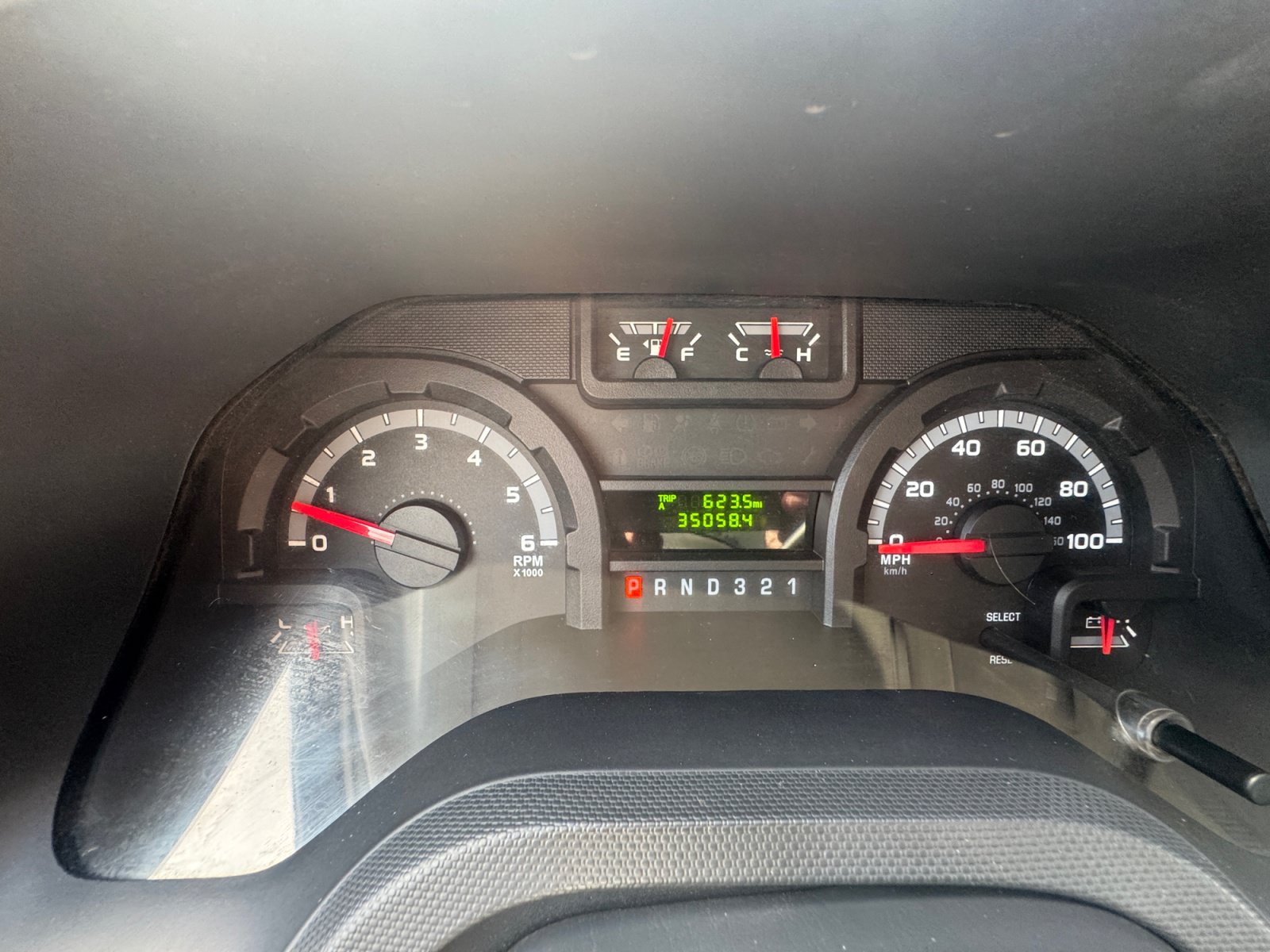 Used 2014 Ford E-350 and Econoline 350 Super Duty w/ Power Windows & Locks Group RWD image 15