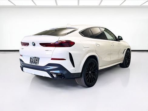 Used 2023 BMW X6 xDrive40i w/ M Sport Package image 4