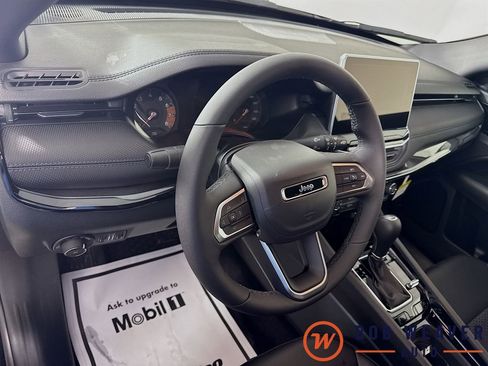 New 2026 Jeep Compass Latitude AWD/4WD image 9