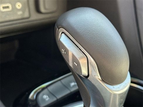 Used 2021 Buick Encore GX Select w/ Sport Touring Package image 38