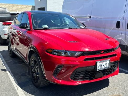 Used 2024 Dodge Hornet R/T Plus w/ R/T Blacktop Package image 3