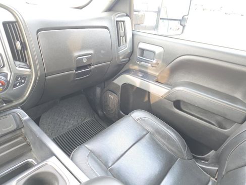 Used 2018 Chevrolet Silverado 2500 LTZ w/ Duramax Plus Package image 14