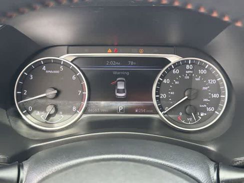 Used 2022 Nissan Sentra SR w/ SR Premium Package image 25