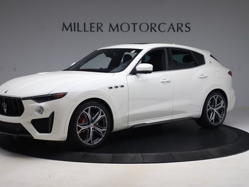 Used 2019 Maserati Levante Trofeo AWD/4WD image 1