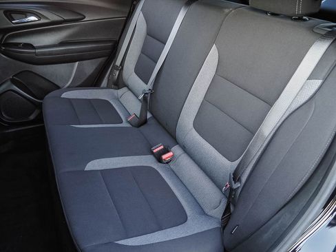Certified 2023 Chevrolet TrailBlazer LT w/ Convenience Package FWD image 22