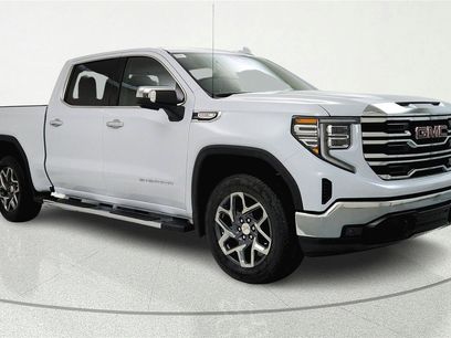 New 2026 GMC Sierra 1500 SLT w/ SLT Premium Package