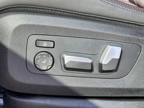 Used 2026 BMW X6 xDrive40i w/ Premium Package AWD/4WD image 27