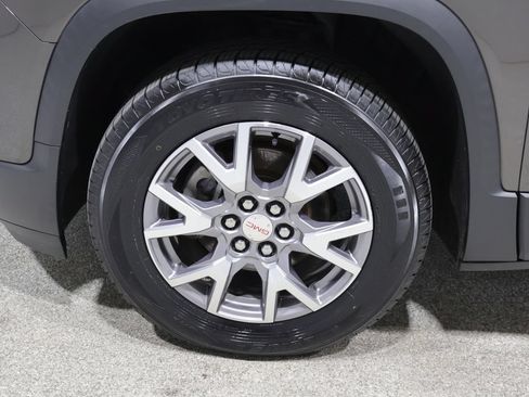 Used 2020 GMC Acadia SLT AWD/4WD image 8