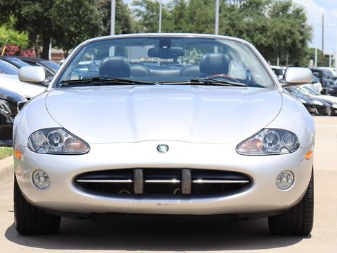 Used 2004 Jaguar XK8 Convertible image 36
