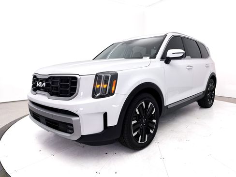 Certified 2024 Kia Telluride SX Prestige AWD/4WD image 17
