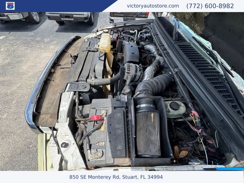 Used 2003 Ford F250 XLT AWD/4WD image 32