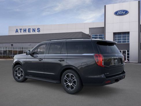 New 2025 Ford Expedition Active image 4