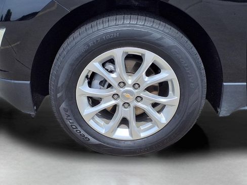 Used 2021 Chevrolet Equinox LT AWD/4WD image 11