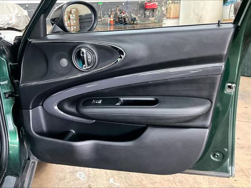 Used 2017 MINI Cooper Clubman S image 23