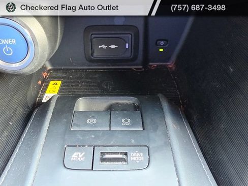 Used 2021 Toyota Venza Limited w/ Advanced Technology Package AWD/4WD image 17