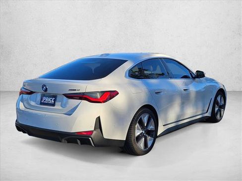 Used 2025 BMW i4 eDrive40 w/ Premium Package image 5