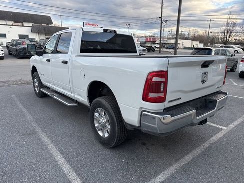 Used 2024 RAM 2500 Big Horn w/ Towing Technology Group image 2