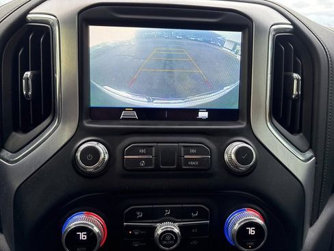 Used 2022 GMC Sierra 1500 Elevation image 16