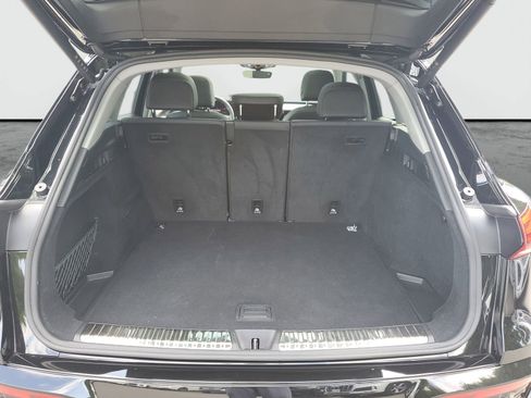 Used 2025 Audi Q5 Premium w/ Convenience Package AWD/4WD image 9