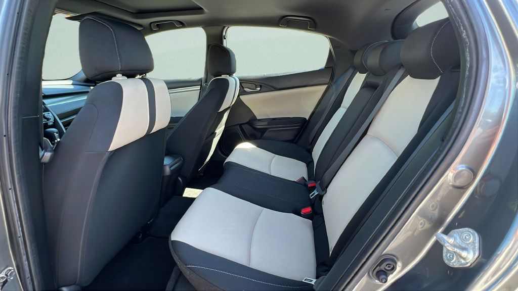 Used 2018 Honda Civic EX image 10