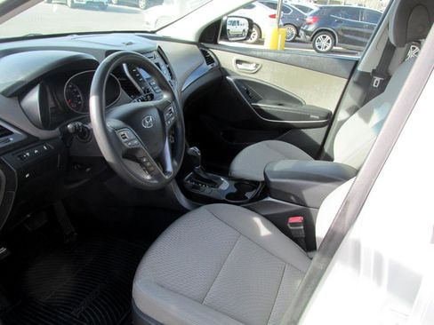 Used 2014 Hyundai Santa Fe Sport FWD image 9