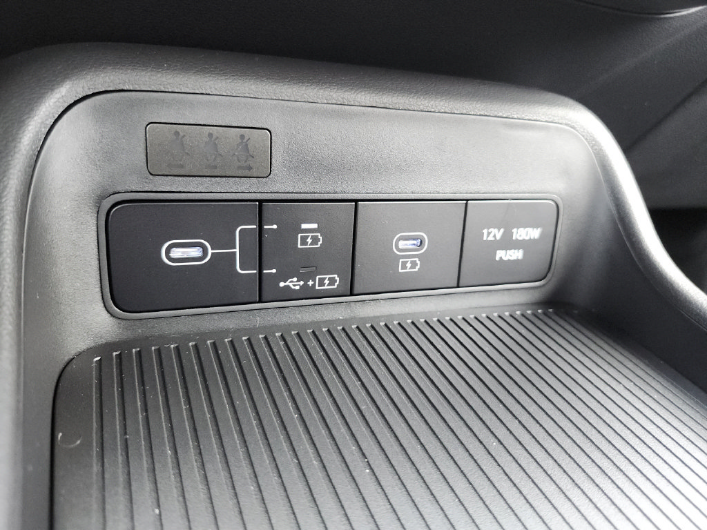 New 2027 Hyundai Kona SE FWD image 25