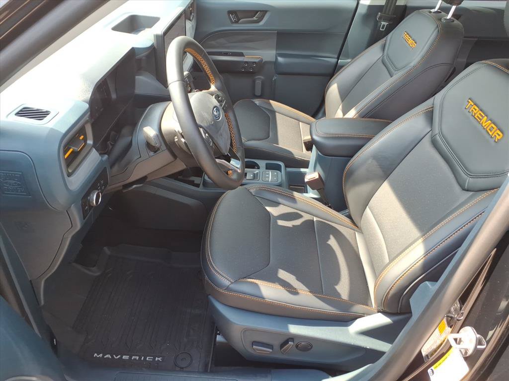 Used 2025 Ford Maverick Tremor AWD/4WD image 5