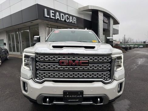 Used 2022 GMC Sierra 2500 Denali w/ Denali Ultimate Package AWD/4WD image 8