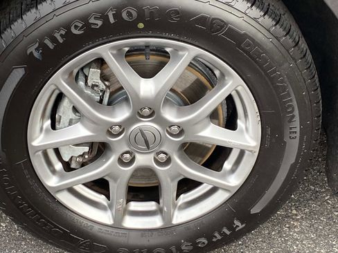 Used 2022 Chrysler Pacifica Touring image 25