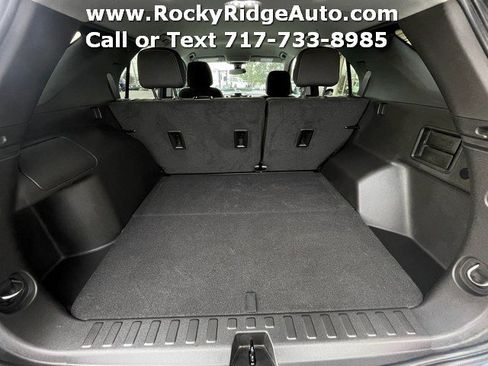 Used 2023 Chevrolet Equinox LT image 30