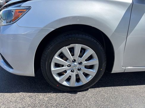 Used 2017 Nissan Sentra SV FWD image 8