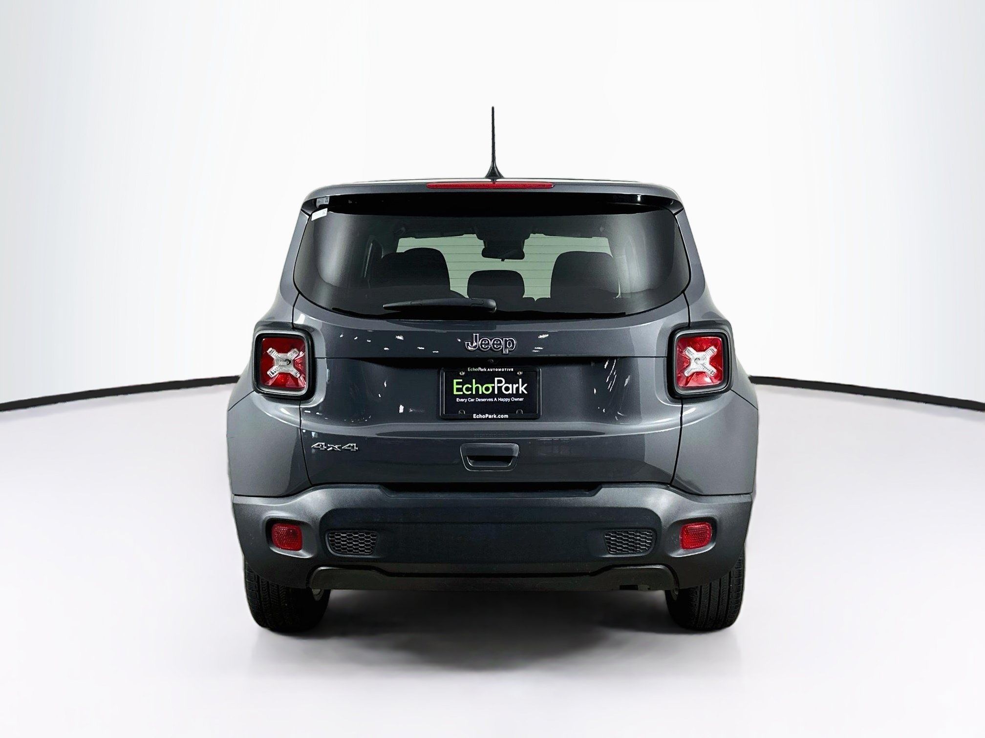 Used 2023 Jeep Renegade Latitude AWD/4WD image 7