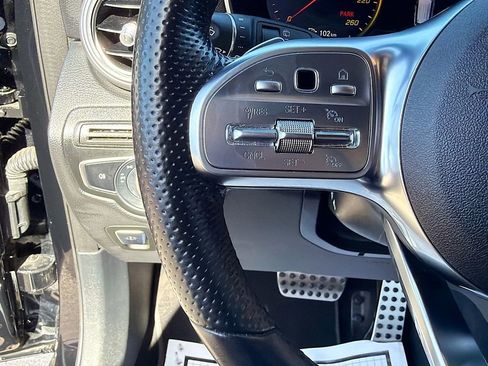 Used 2022 Mercedes-Benz GLC 300 image 35