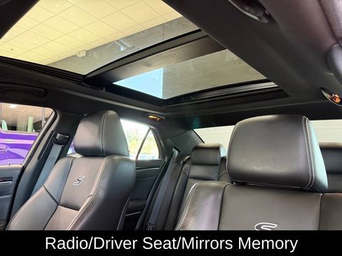Certified 2023 Chrysler 300 S w/ Comfort Group RWD image 10