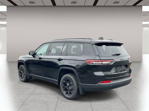 New 2025 Jeep Grand Cherokee L Altitude image 6