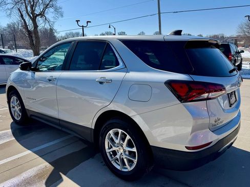 Used 2022 Chevrolet Equinox LT AWD/4WD image 5
