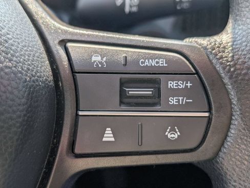 Used 2025 Honda CR-V LX image 20