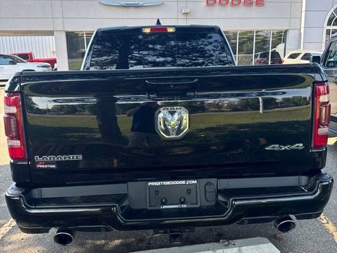 Used 2024 RAM 1500 Laramie AWD/4WD image 3