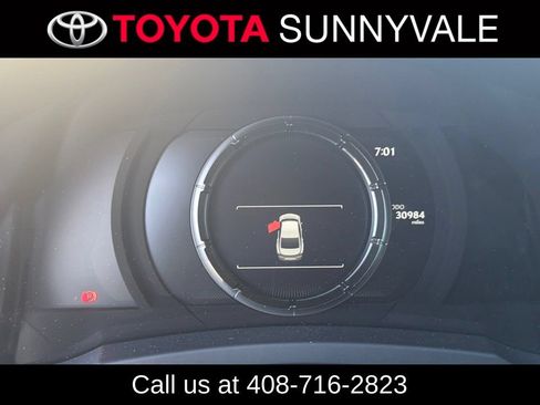 Used 2022 Lexus IS 500 RWD image 3