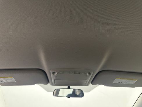 Used 2018 Nissan Sentra SR FWD image 40