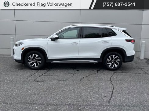 New 2025 Volkswagen Tiguan S image 11