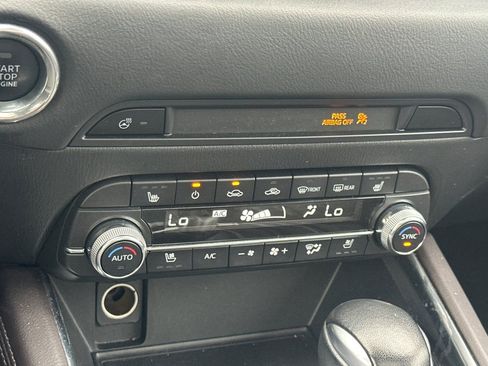 Used 2019 MAZDA CX-5 Signature AWD/4WD image 19
