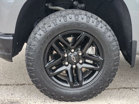 Certified 2022 Chevrolet Silverado 1500 LT Trail Boss w/ LT Trail Boss Premium Package AWD/4WD image 10