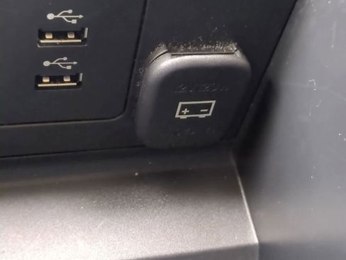 Used 2023 MAZDA CX-30 AWD 2.5 S w/ Premium Package image 32