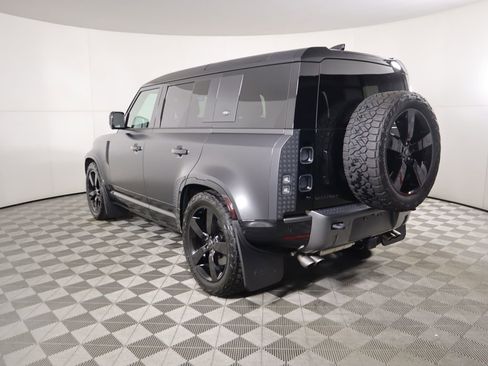 Used 2024 Land Rover Defender 110 Carpathian Edition image 7