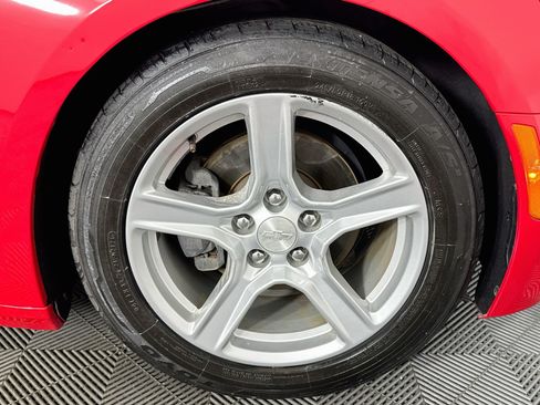 Used 2020 Chevrolet Camaro LT RWD image 43