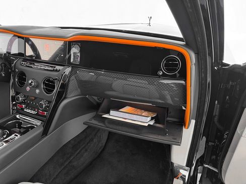 New 2026 Rolls-Royce Cullinan Black Badge image 38