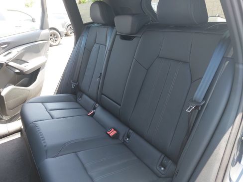 New 2027 Audi Q6 e-tron Premium Plus AWD/4WD image 14