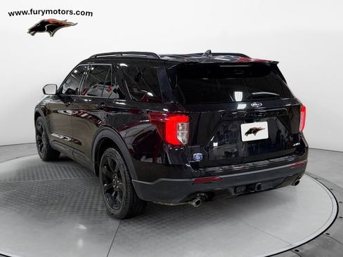 Used 2023 Ford Explorer ST-Line w/ Class IV Trailer Tow Package image 5